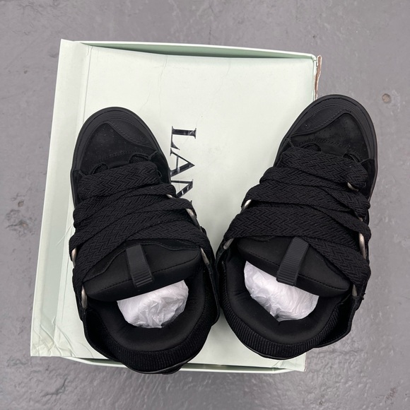 LANVIN LACE UP SNEAKERS TRIPLE BLACK SIZE 38 comes with everything - Picture 4 of 4
